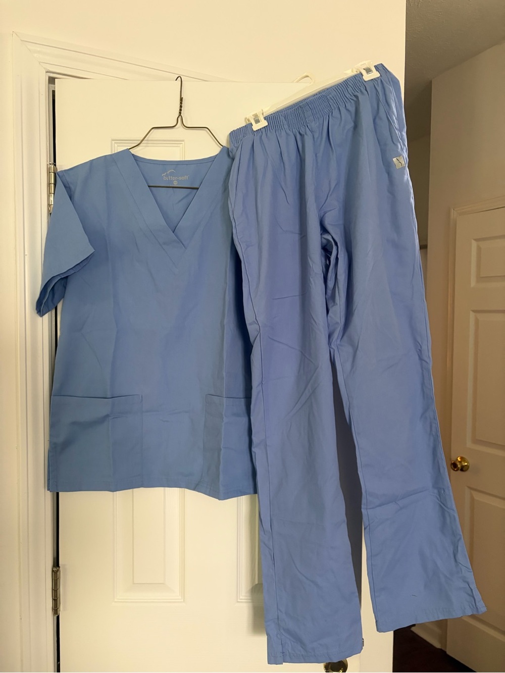 Butter Soft Scrubs by Uniform Advantage - Ceil Blue Scrubs Lot - Picture 9 of 10